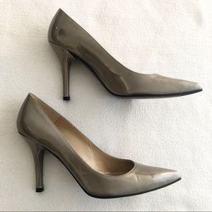 Stuart Weitzman Shoes - Stuart Weitzman Pumps 35 Stuart Weitzman Shoes - Stuart Weitzman Pumps 35